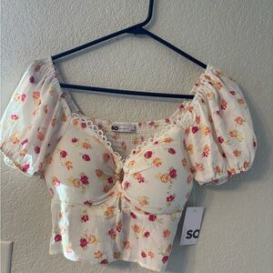 Kohl's SO Floral Puff Sleeve Crop Top - Cream and Pink